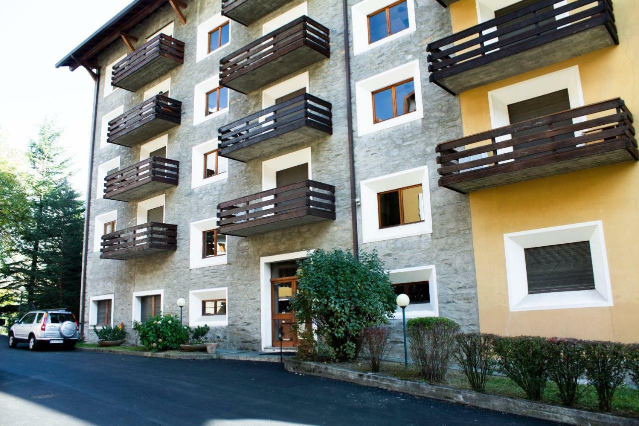 Appartamento In Centro A Chiesa Valmalenco Chiesa in Valmalenco Εξωτερικό φωτογραφία